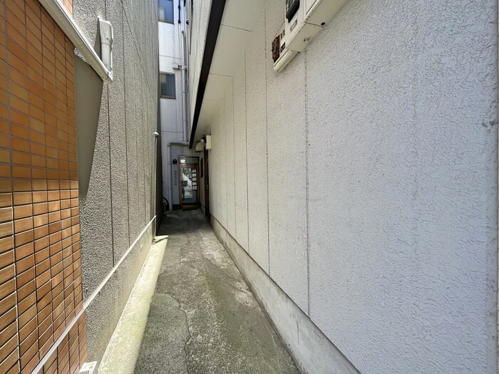 ユミナハイツのエントランス部分