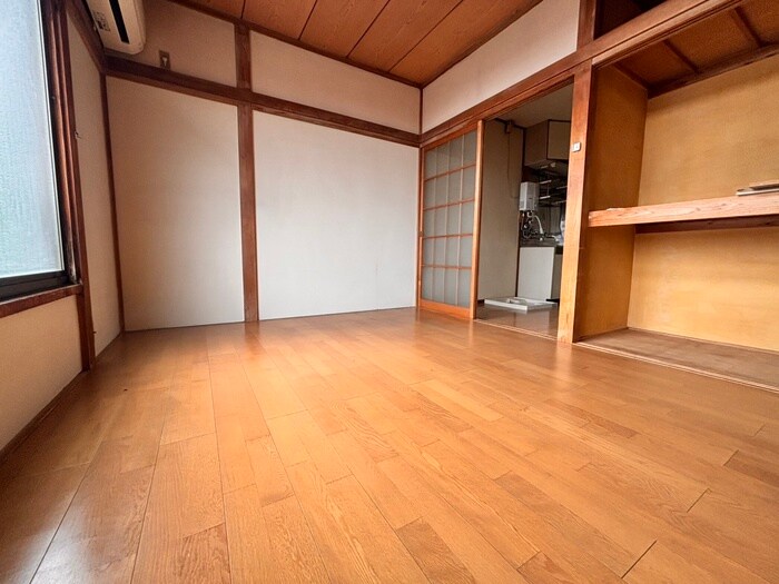 物件内観写真10　(居室)