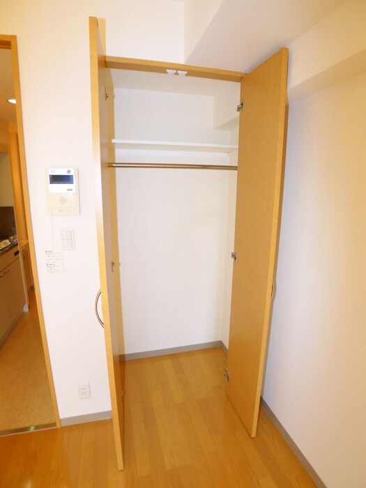 物件内観写真10　(収納)