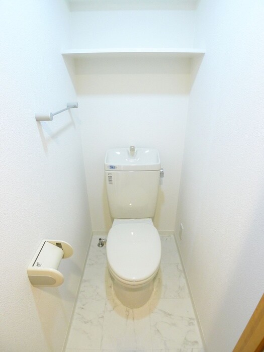 物件内観写真14　(トイレ)