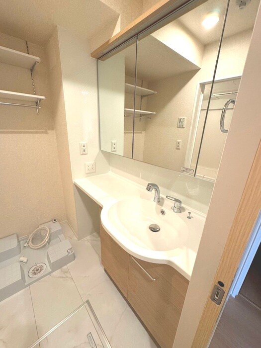 フェリナーレの洗面