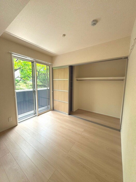 物件内観写真12　(内観写真)