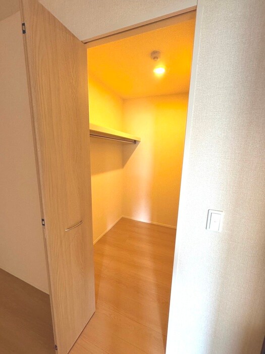 フェリナーレの収納