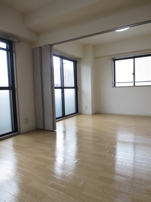 物件内観写真5　(居室)