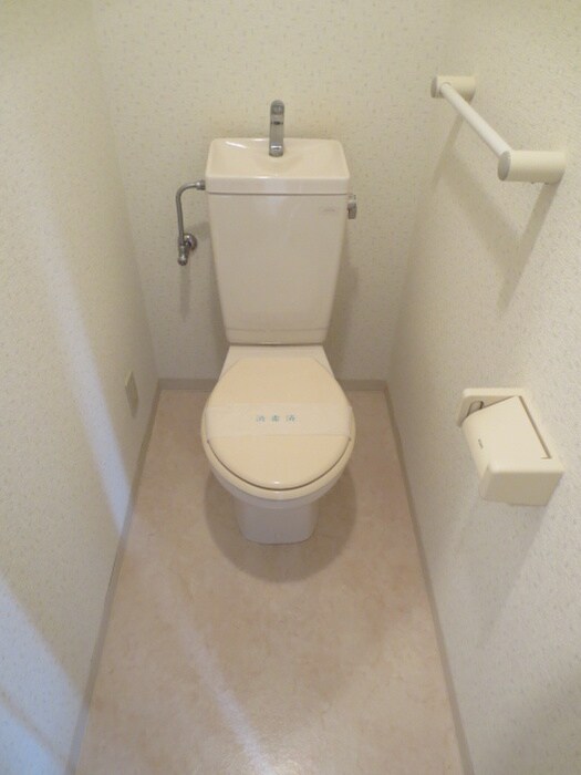 物件内観写真9　(トイレ)