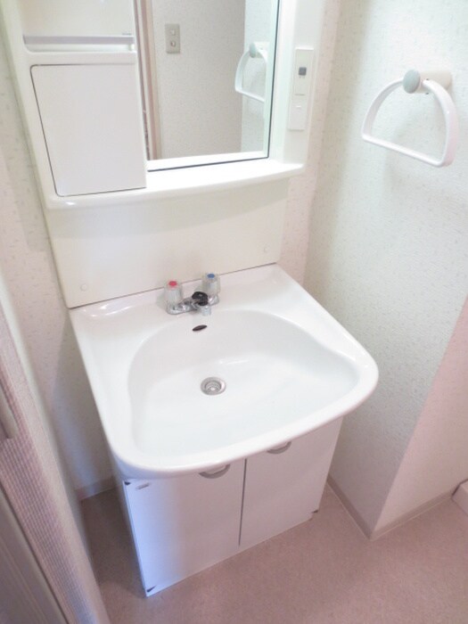 物件内観写真11　(洗面)