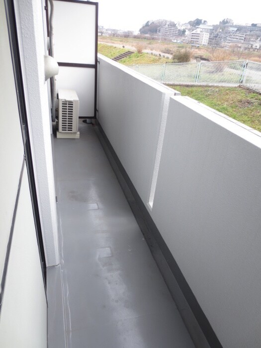 物件内観写真13　(ベランダ・バルコニー)