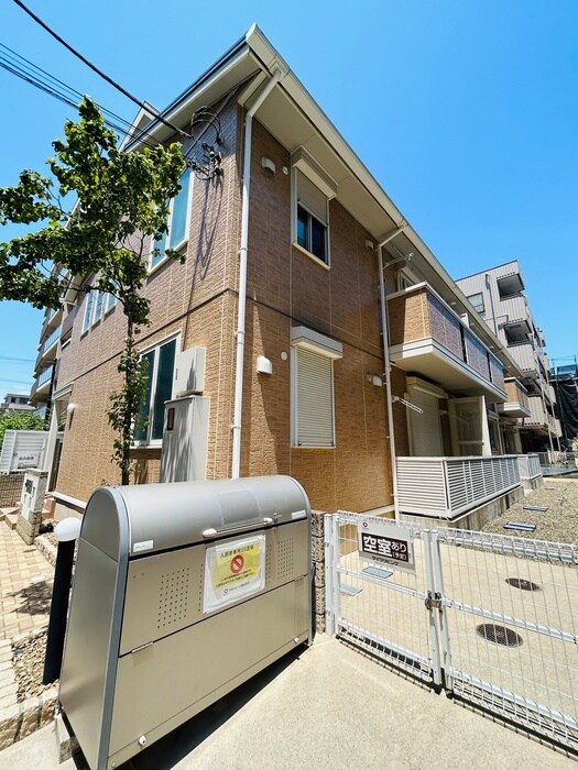 物件外観写真1　(外観写真)