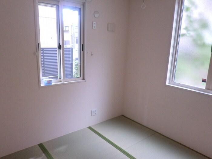 物件内観写真11　(居室)