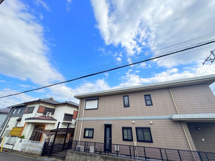 物件内観写真14　(室内からの展望)