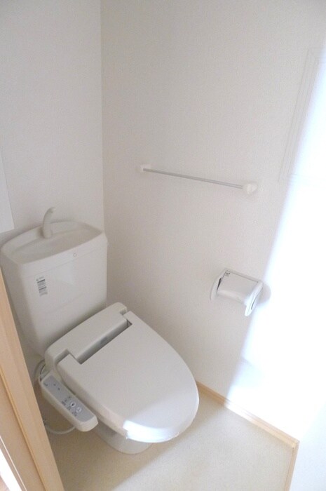 物件内観写真10　(トイレ)