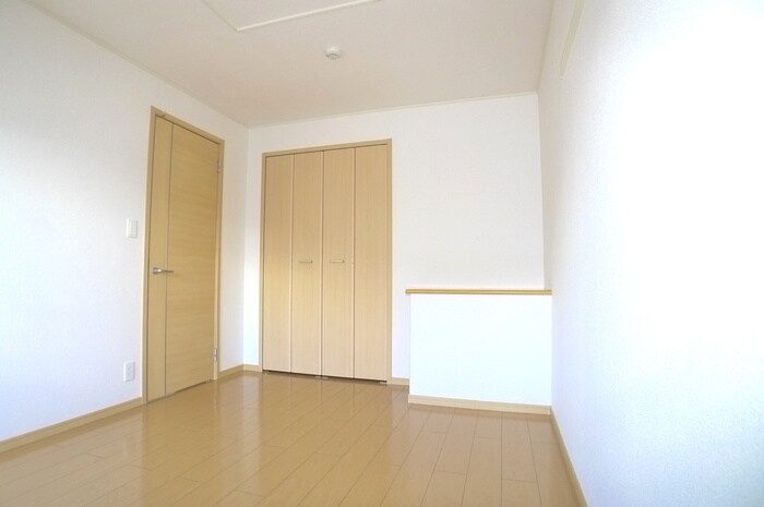 物件内観写真19　(居室)