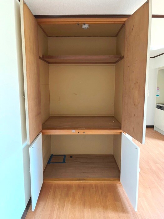 物件内観写真9　(居室)