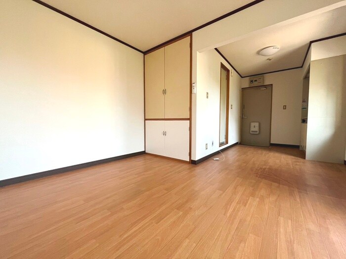 物件内観写真13　(居室)