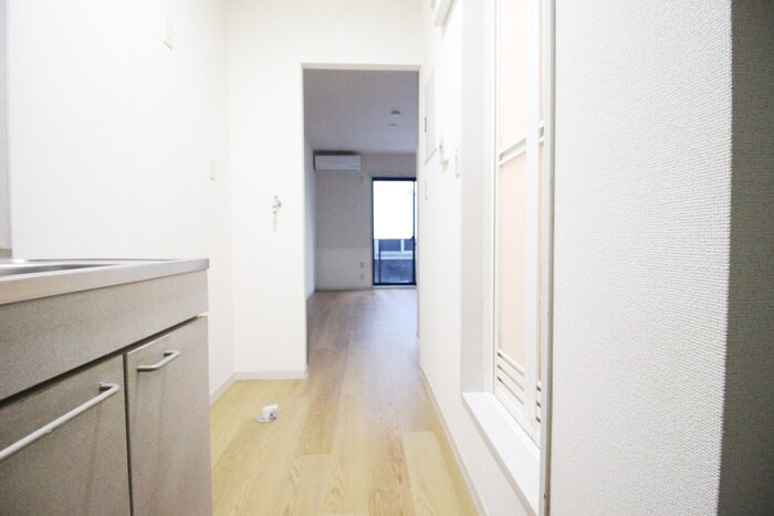 物件内観写真22　(廊下)