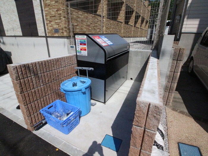 物件外観写真5　(建物設備)