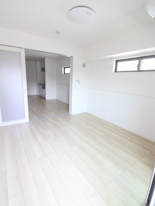 物件内観写真21　(居室)