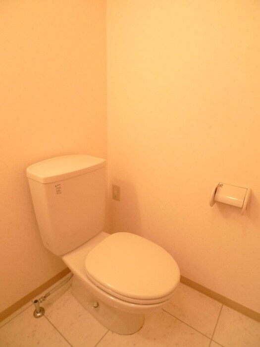 物件内観写真12　(トイレ)