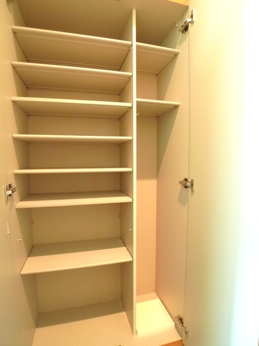 物件内観写真14　(靴箱)