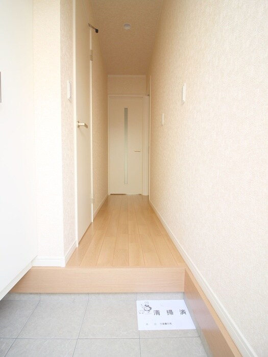 物件内観写真19　(廊下)