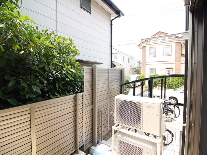 物件内観写真22　(室内からの展望)