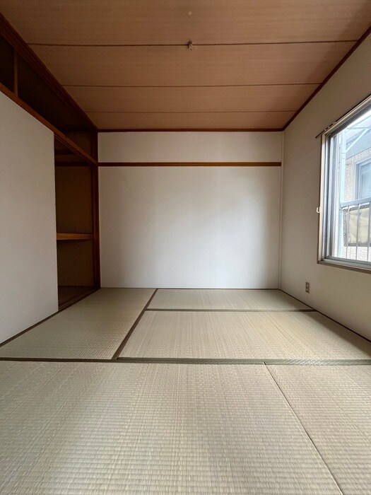 物件内観写真9　(居室)