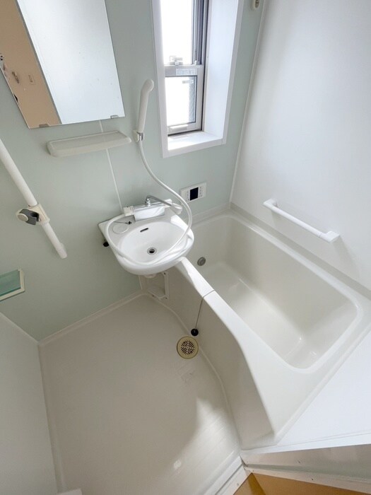 物件内観写真13　(バス／シャワールーム等)