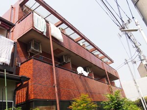ローヤルハイツ外観写真