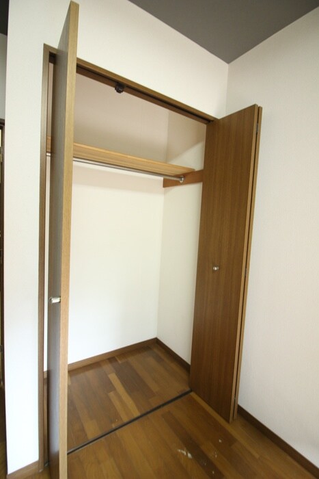 物件内観写真10　(収納)