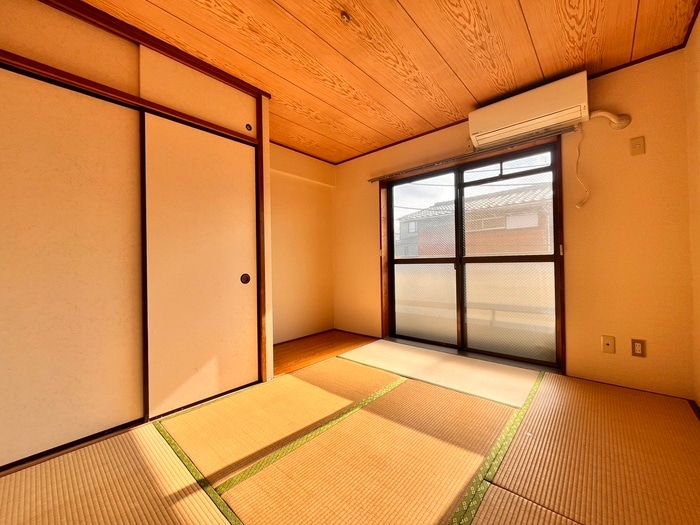 第一ハヤブサマンションの居室