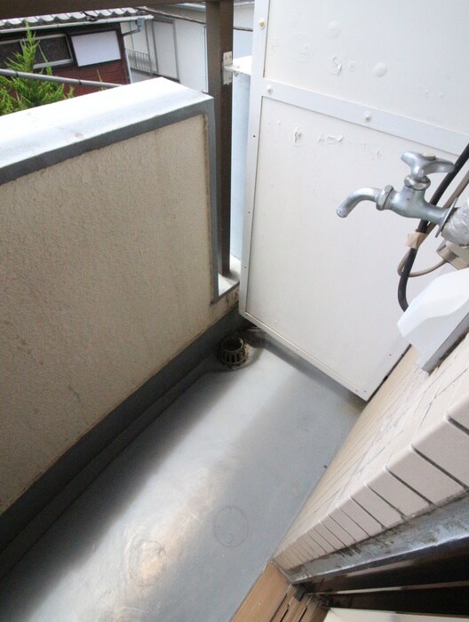 物件内観写真15　(洗濯機置場)