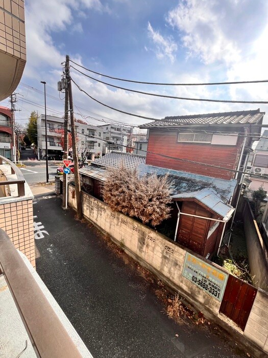 第一ハヤブサマンションの室内からの展望