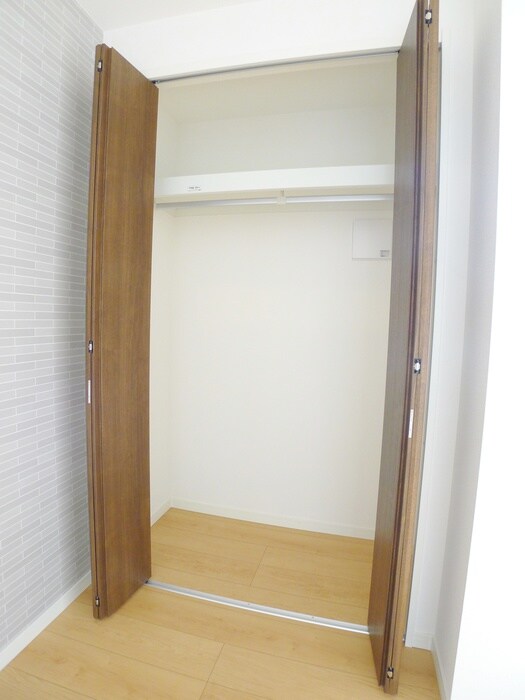 物件内観写真10　(収納)