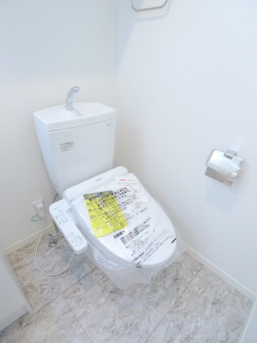 物件内観写真14　(トイレ)