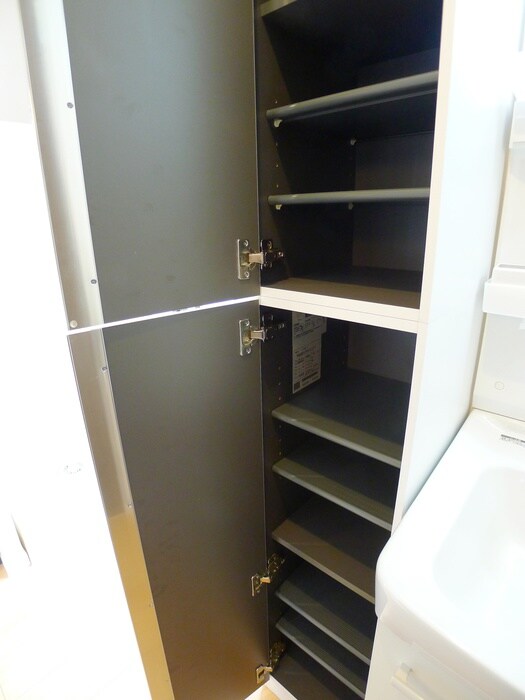 物件内観写真21　(玄関)