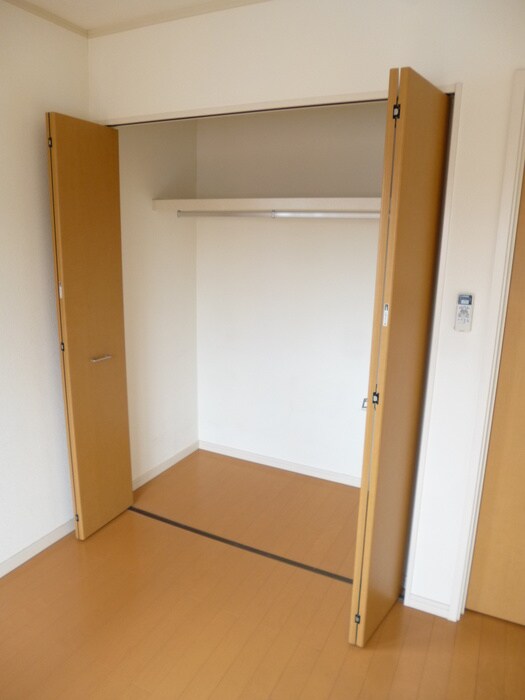 物件内観写真10　(収納)