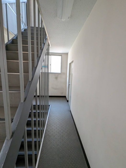 物件内観写真15　(廊下)