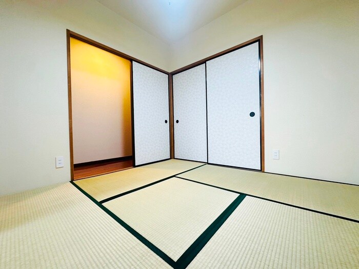 物件内観写真13　(居室)