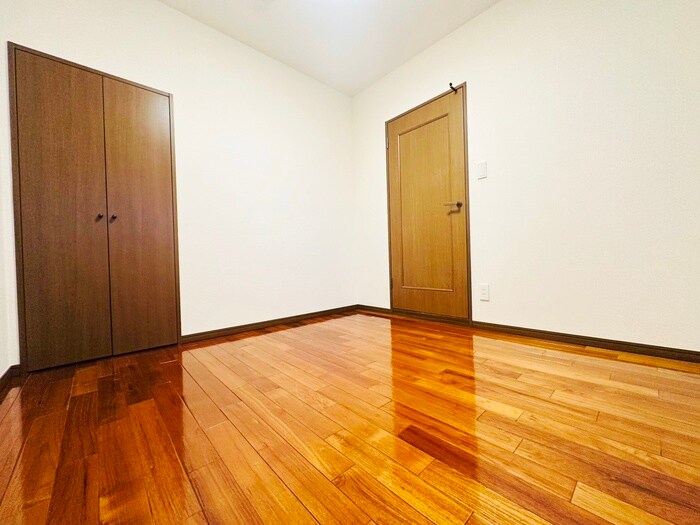 物件内観写真14　(居室)