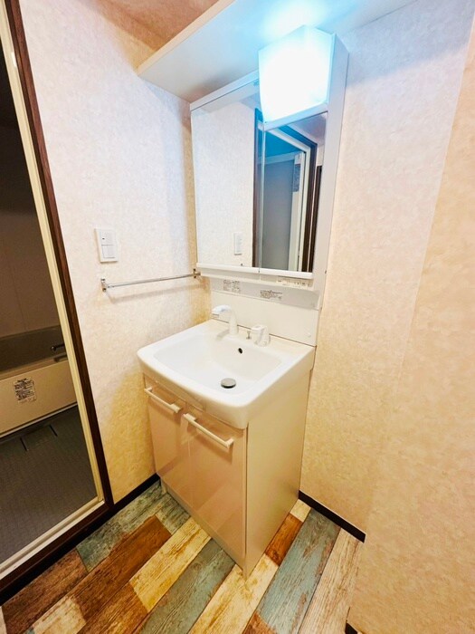 物件内観写真18　(洗面)