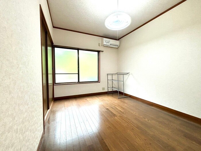 物件内観写真8　(居室)