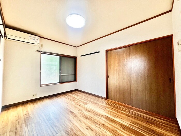 物件内観写真9　(居室)