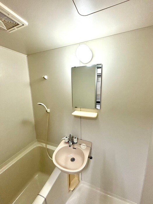 物件内観写真18　(洗面)