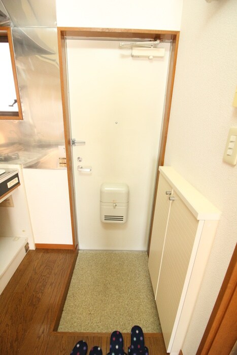 物件内観写真19　(玄関)