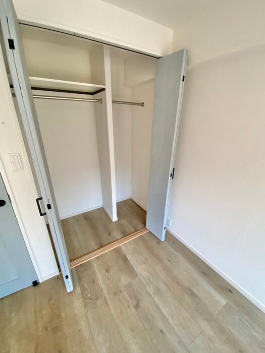 物件内観写真15　(収納)