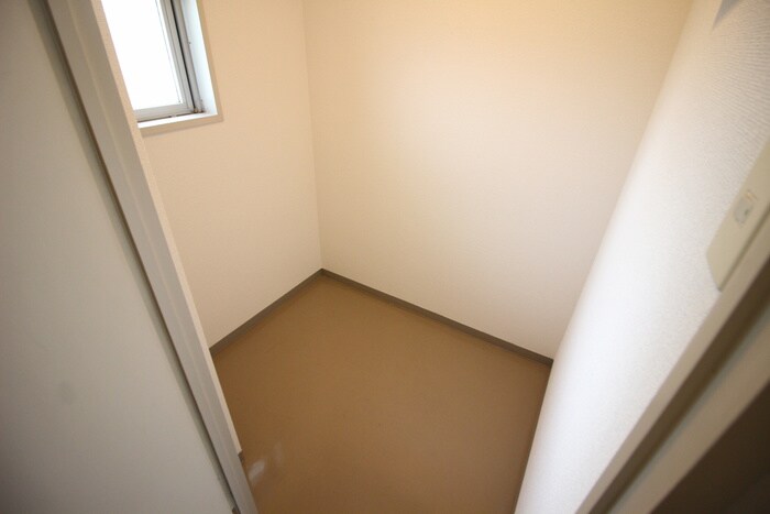 物件内観写真19　(収納)