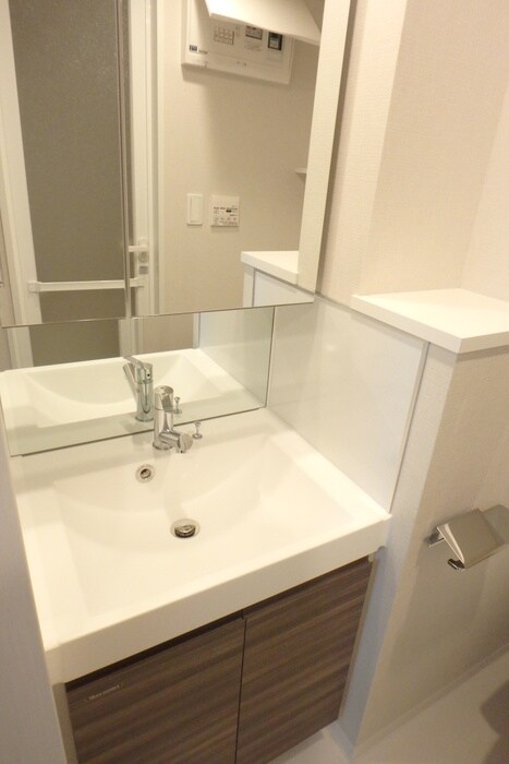 物件内観写真12　(洗面)