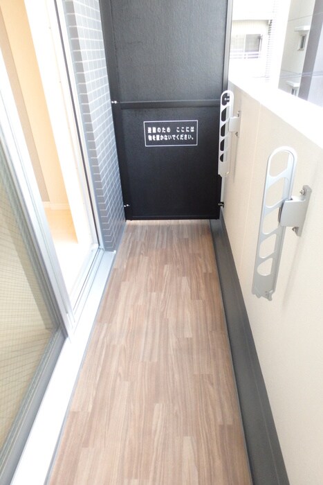 物件内観写真16　(ベランダ・バルコニー)