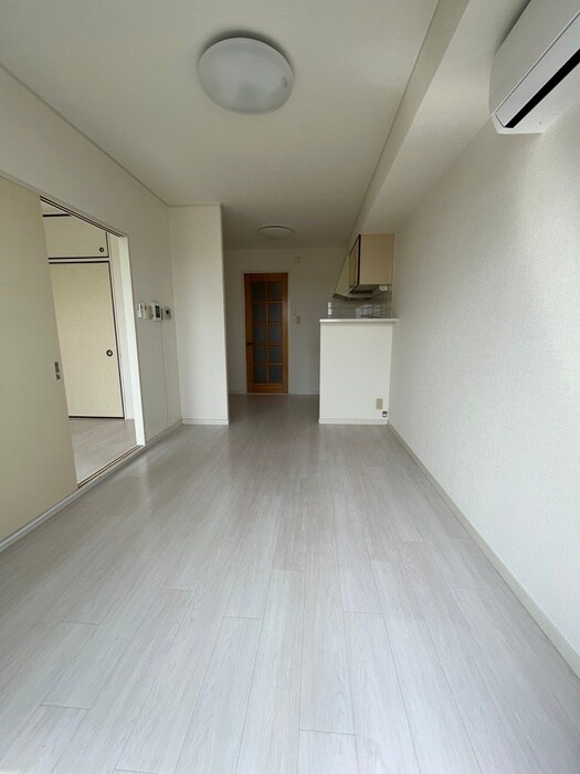 物件内観写真6　(居室)