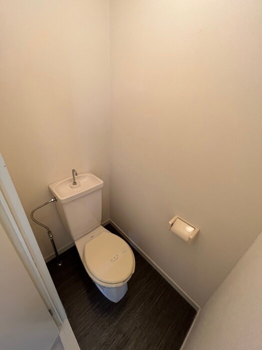 物件内観写真11　(トイレ)